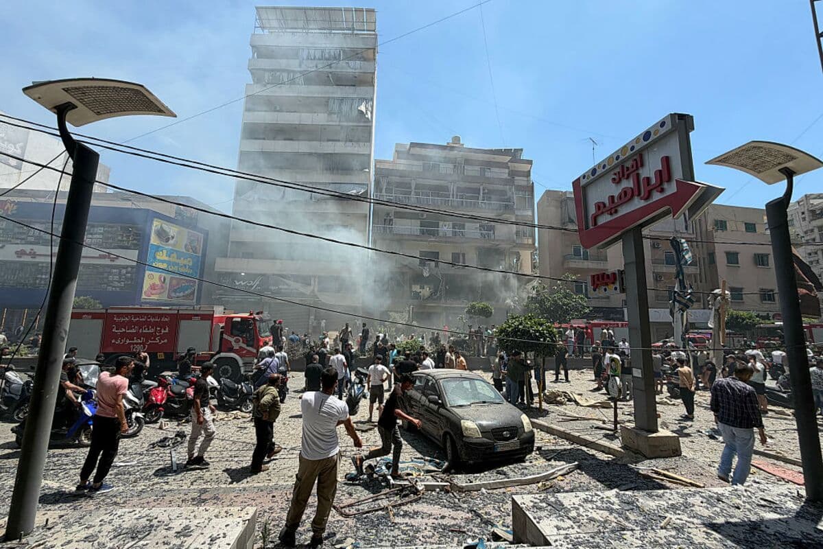 Trump Urges Israel to Halt Strikes on Lebanon Amid Iran Deal Concerns