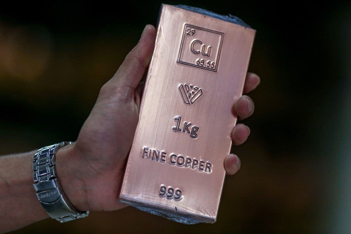 India Investors Pile Into Metal Stocks as Silver, Copper Soar