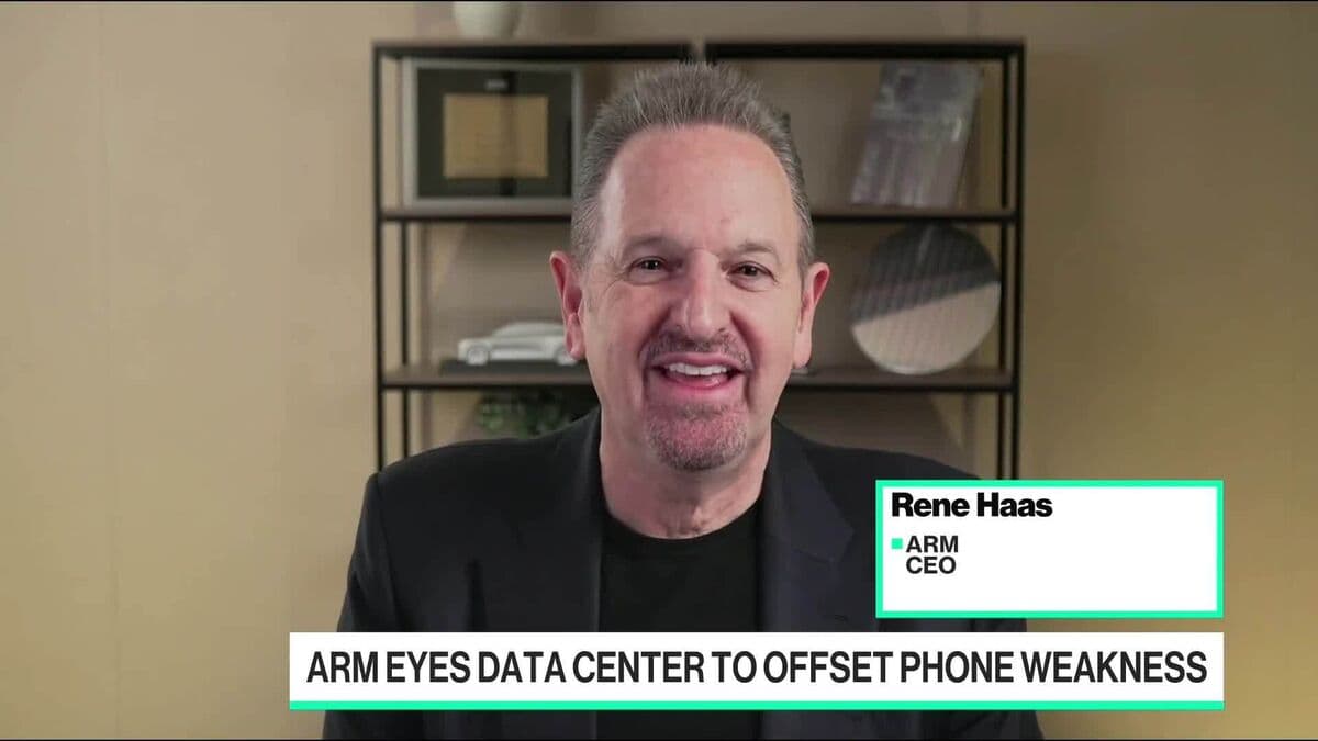 Arm CEO Sees AI Demand While Smartphone Business Slumps