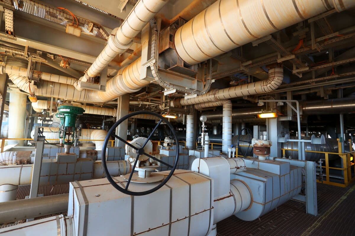 Ichthys LNG Workers in Australia Cancel Planned Strike Amid Ongoing Negotiations