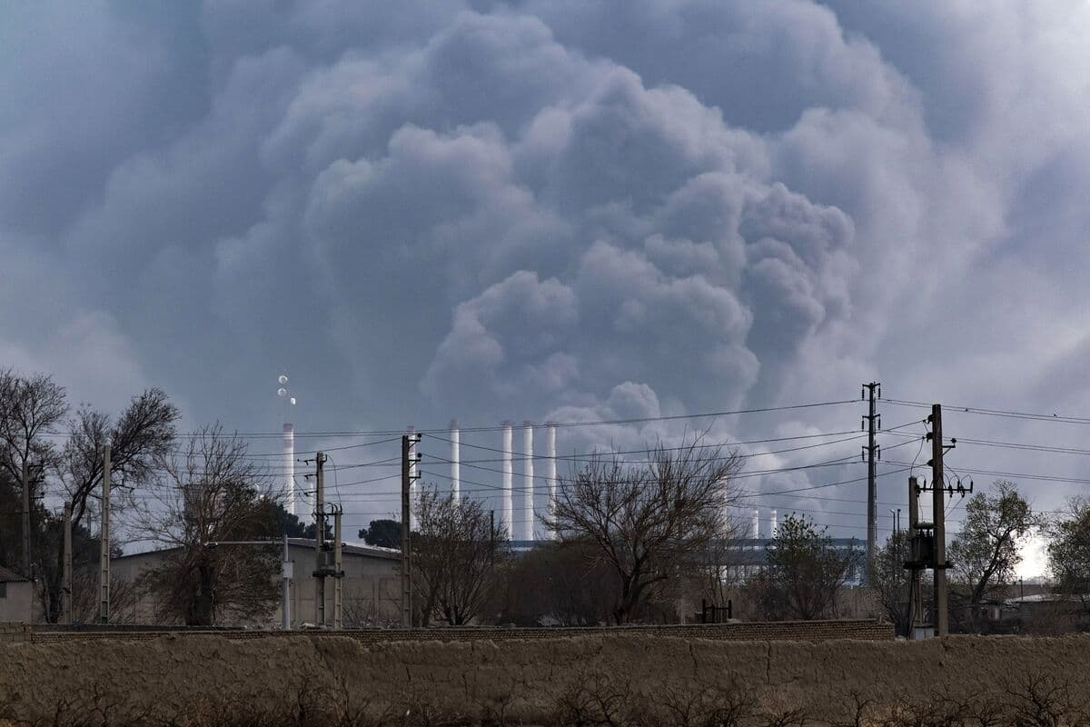 Trump Insists ‘I Have a Plan’ as Oil Prices Surge on Iran War