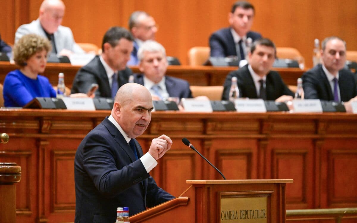 Romanian Government Collapses, Sowing Doubts Over Fiscal Reforms