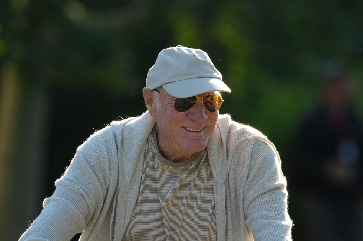 MGM Resorts in Negotiations with Barry Diller's Company, Reports WSJ