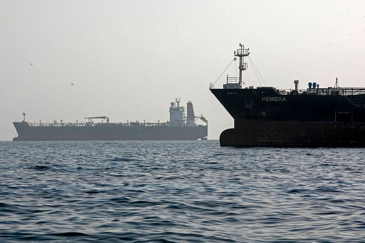 Qatar Indicates Negotiability of Temporary Toll at Strait of Hormuz
