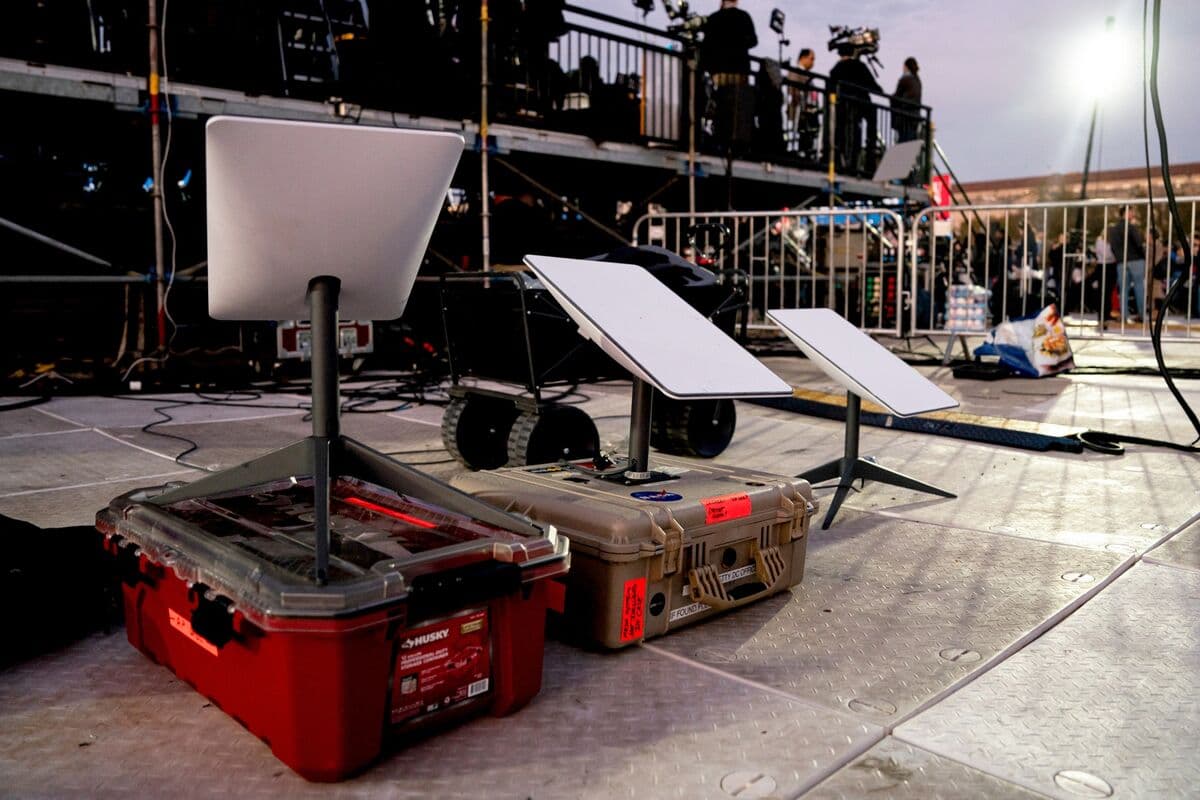 Musk Offers Free Starlink in Iran as Internet Blackout Persists