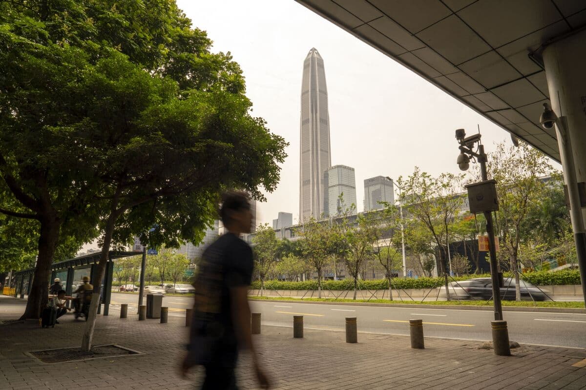 Ping An Profit Falls as Market Decline Hurts Investment Returns