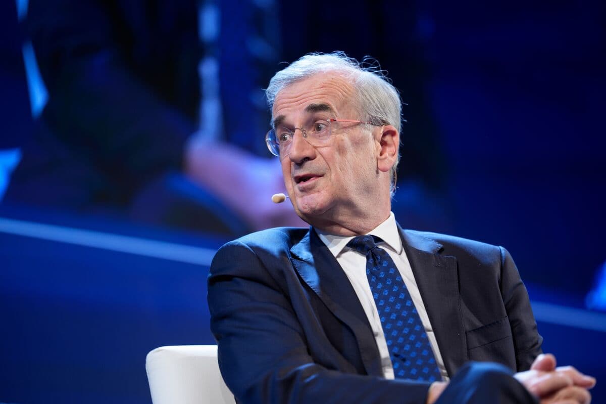 ECB Doesn’t See Enough Yet to Warrant Rate Hike, Villeroy Says