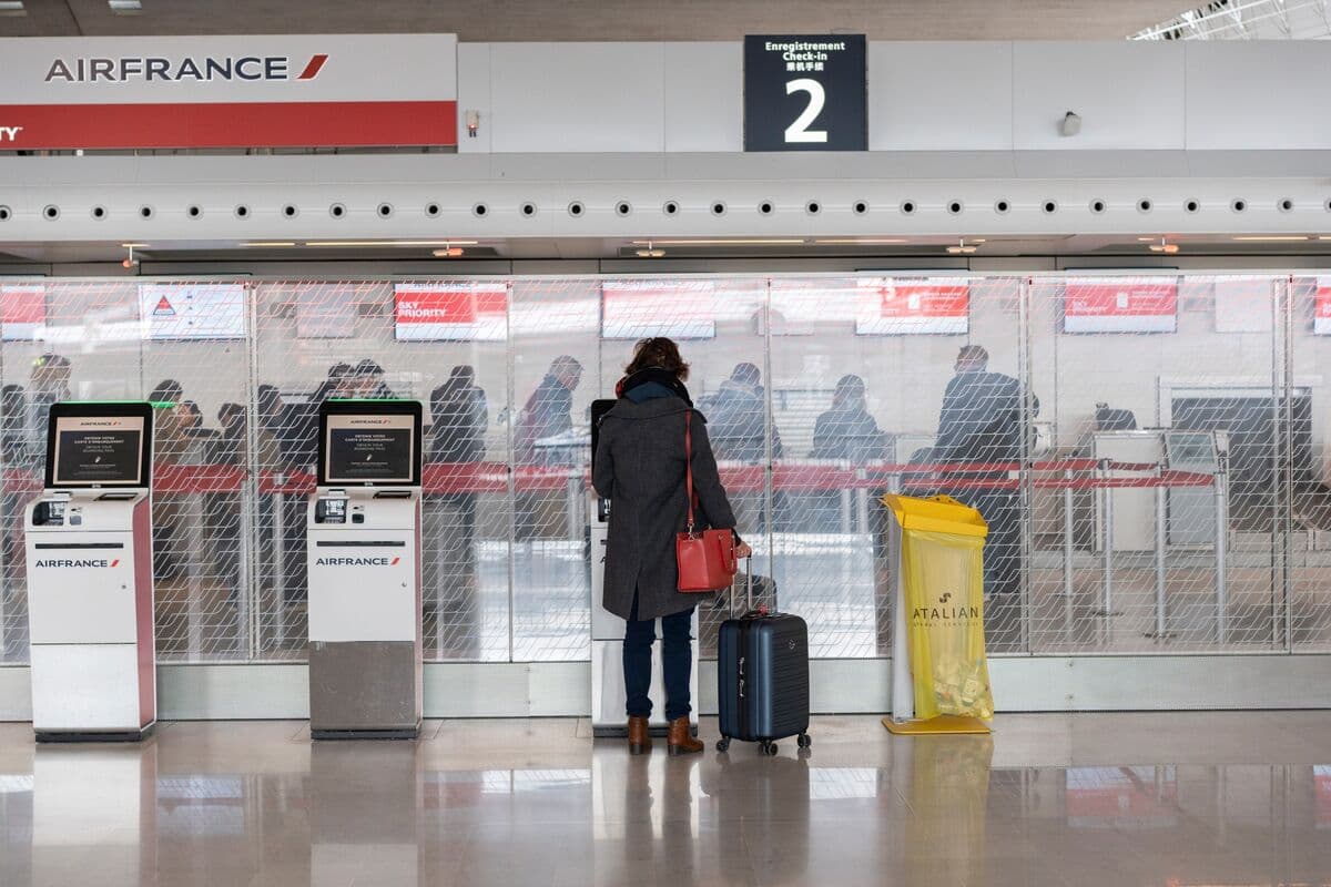 European Airports Warn of Tough Outlook as War Disrupts Flights