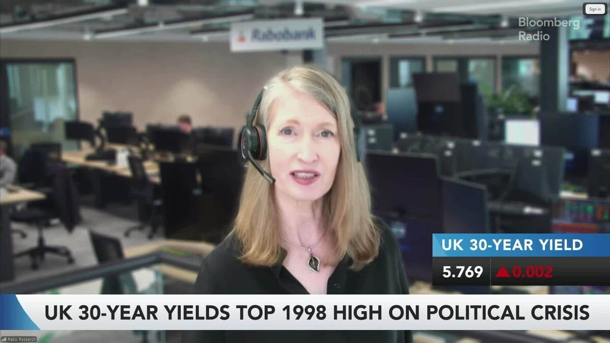 UK's Political Uncertainty Affects Currency Market Amid Security Focus