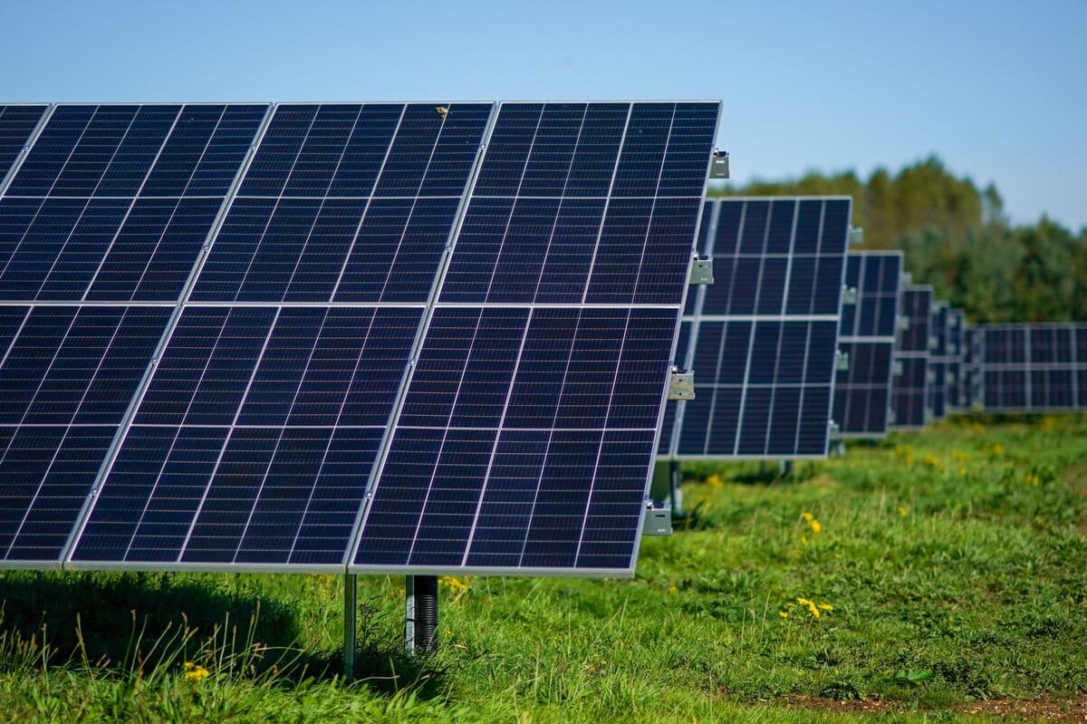 TotalEnergies Considers Selling 50% Stake in European Renewable Assets