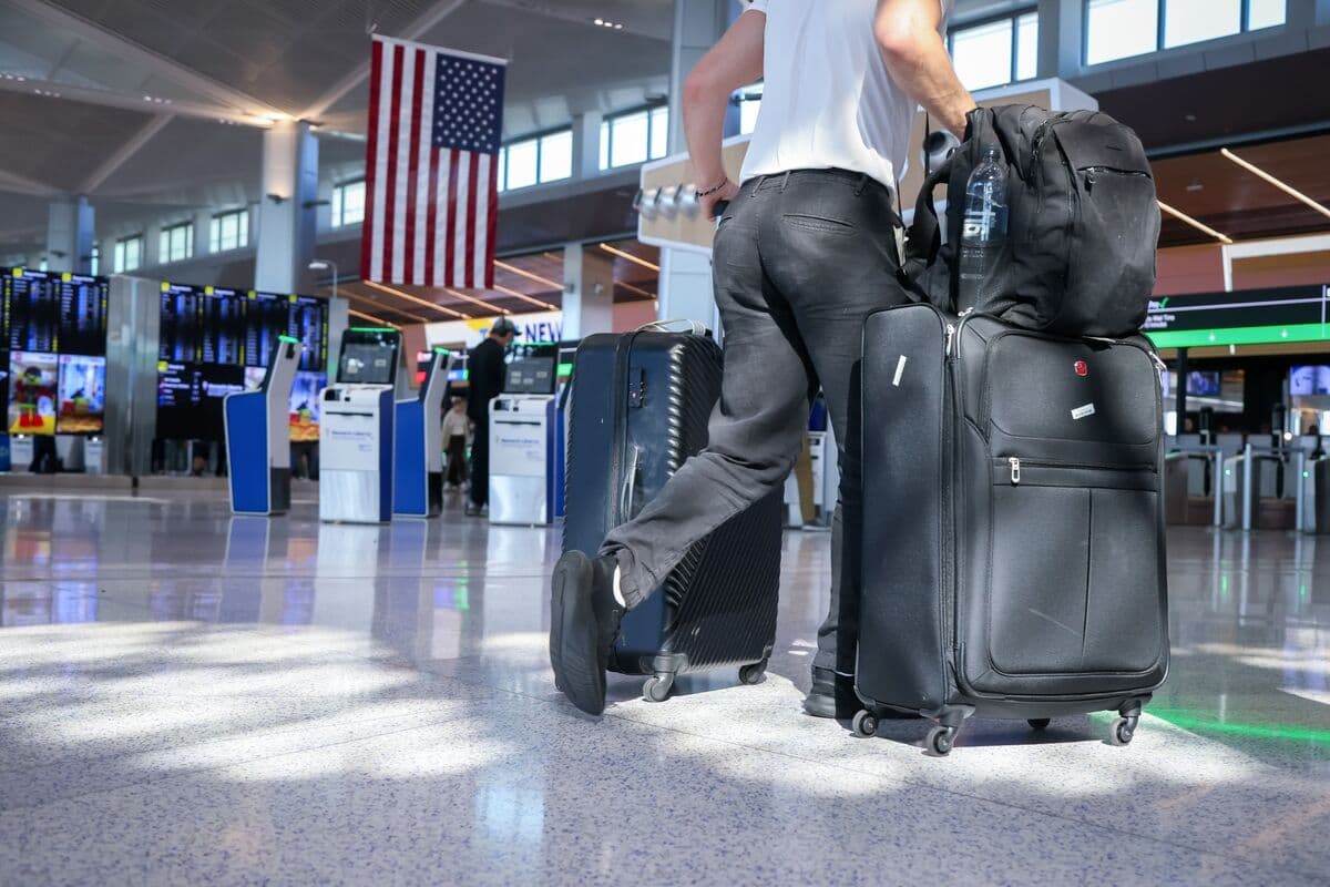 US Freezes Visa Processing for Dozens of Countries, Reports Say