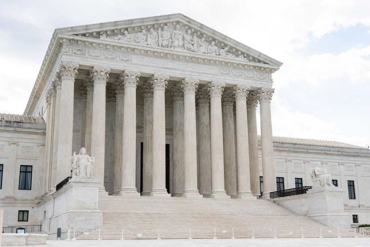 Supreme Court Denies Virginia Democrats' Effort to Reinstate Voting Map