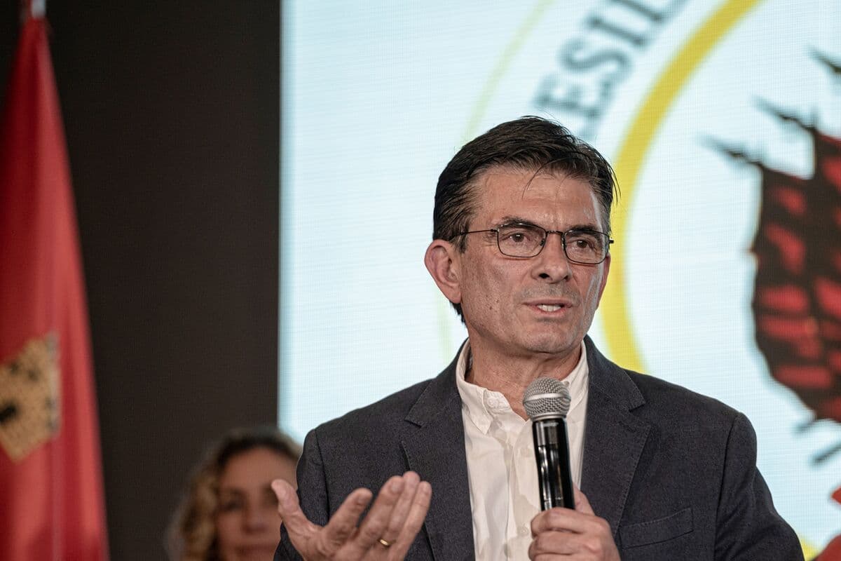 Bolivia Plans New Economic Decree, Won’t Resume Fuel Subsidies