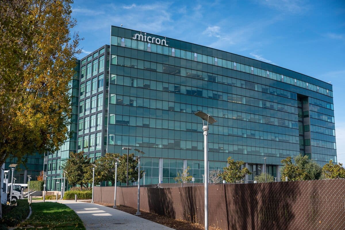 Micron Technology Achieves $1 Trillion Valuation with Record Rally