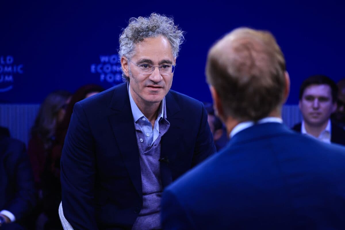 Palantir Looks to Prove It Doesn’t Belong in Software Selloff