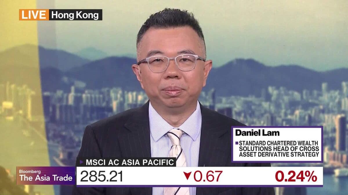 Standard Chartered Predicts Internet Stocks Will Lead Next AI Cycle