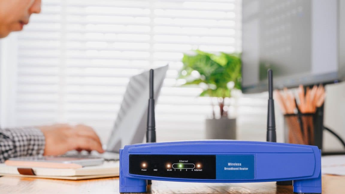FCC imposes sweeping ban on foreign-made routers, affecting all new models