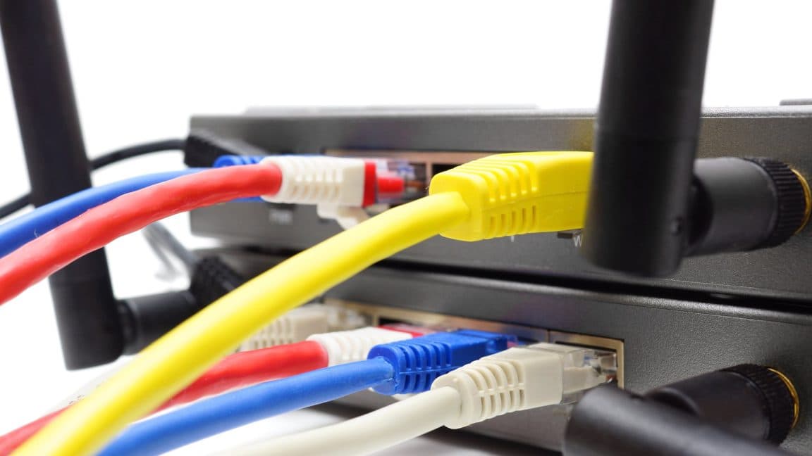 Cable Industry Urges FCC to Lift Ban on Foreign Routers Amid Supply Shortages