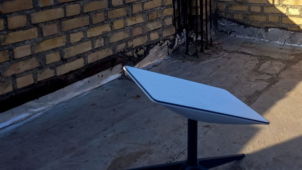 Starlink tries to stay online in Iran as regime jams signals during protests