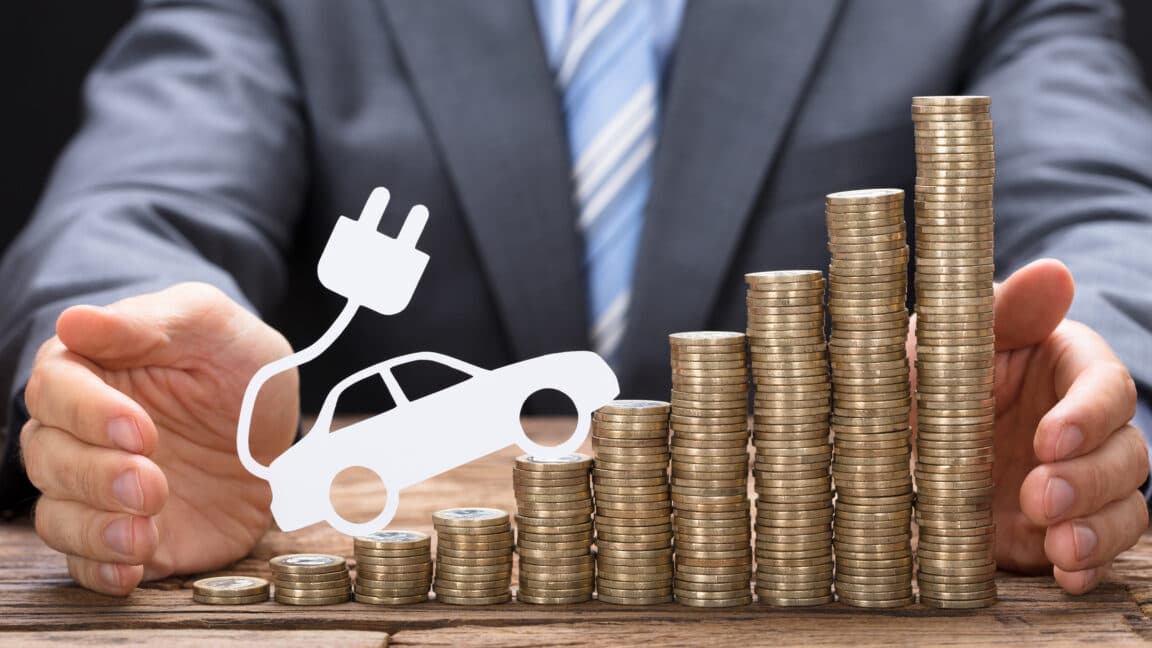 Republicans in Congress add $250 annual federal EV tax to transport bill