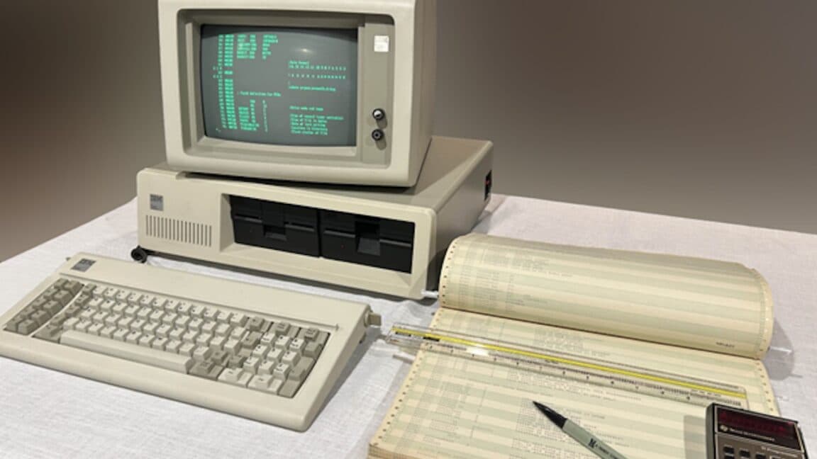 Microsoft open-sources "the earliest DOS source code discovered to date"