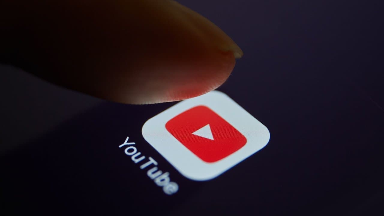YouTube, kullanıcıların izlemediği kanallardan gelen bildirimleri sessize alıyor