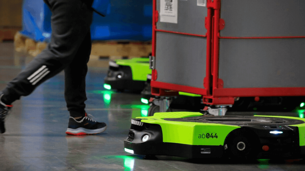 Amazon, otonom depo robotu Proteus'un yeni sürümünü tanıttı