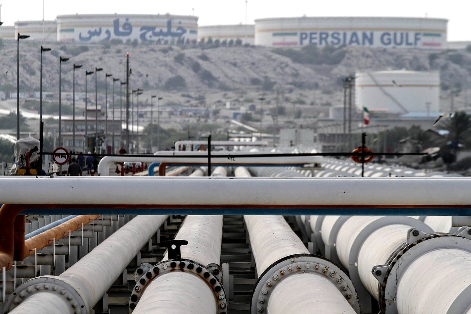 Potential Benefits for Iran in a Truce Agreement with the U.S.