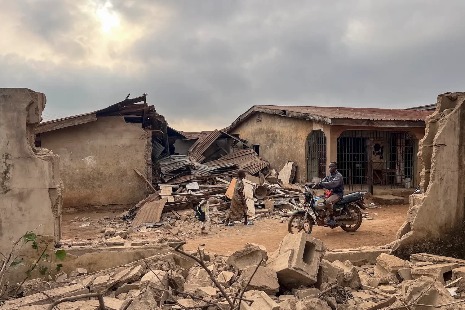 U.S. Efforts to Address Nigeria's Insurgency Face Long-Term Challenges