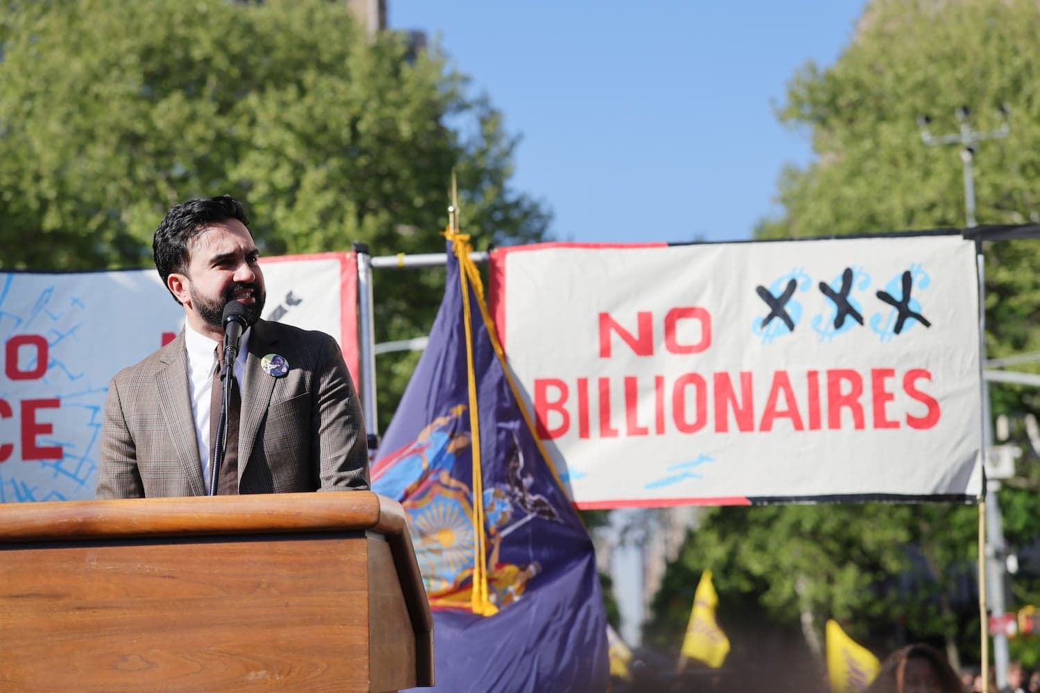 Analyzing the Factors Behind the K-Shaped Economic Recovery