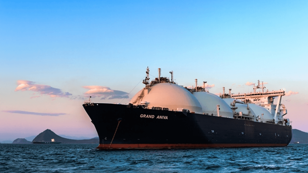 LNG piyasasında sert düşüş: Sevkiyatlar 6 ayın dibinde