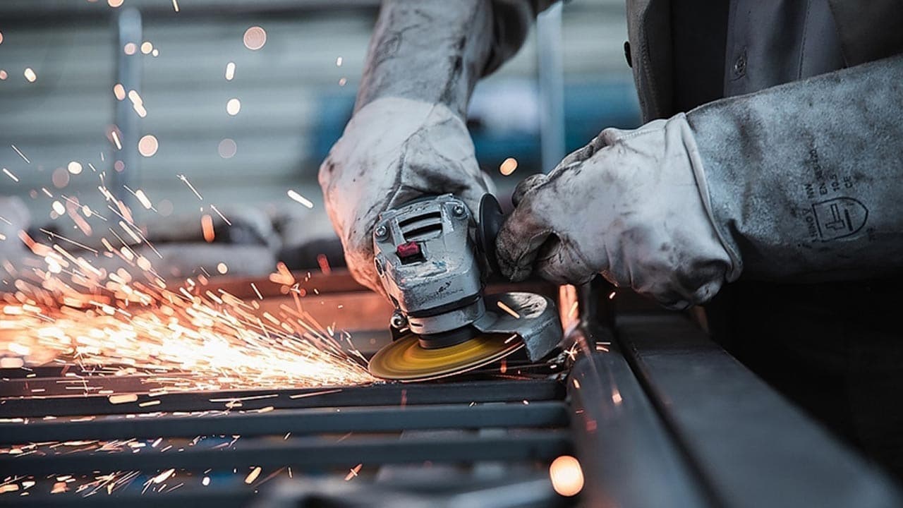 ABD'de imalat sanayi PMI aralıkta düştü