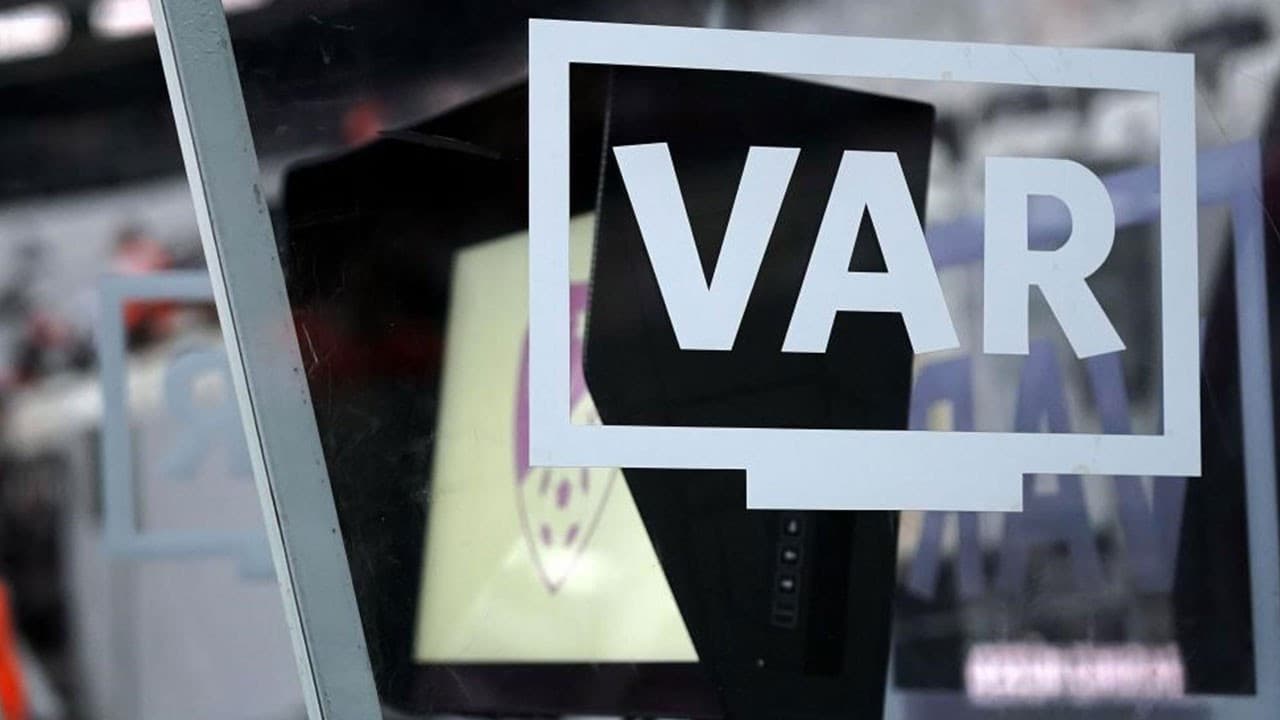 Son dakika: Galatasaray-Fenerbahçe derbisinin VAR hakemi belli oldu!