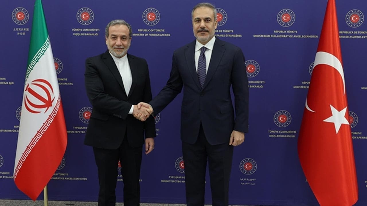 Bakan Fidan, İranlı mevkidaşı ile görüştü