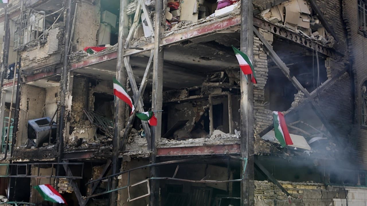 Kızılhaç’tan İran uyarısı: Siviller ağır etkilendi