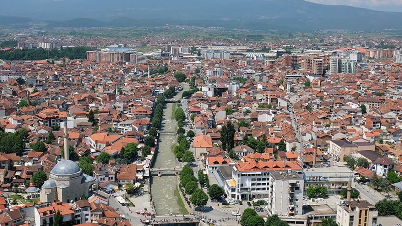 AB’nin Kosova’ya uyguladığı cezai tedbirler kaldırıldı