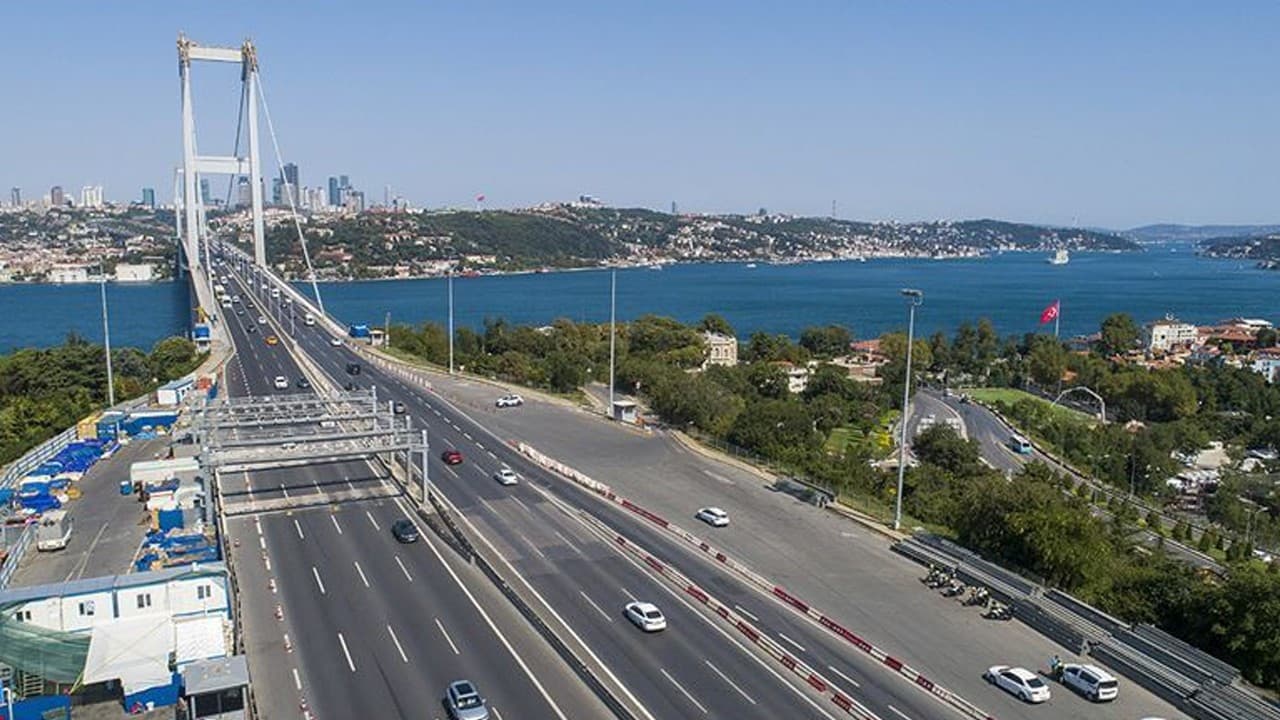 Resmi Gazete'de yayımlandı: Bayramda köprü ve otoyollar ücretsiz oldu