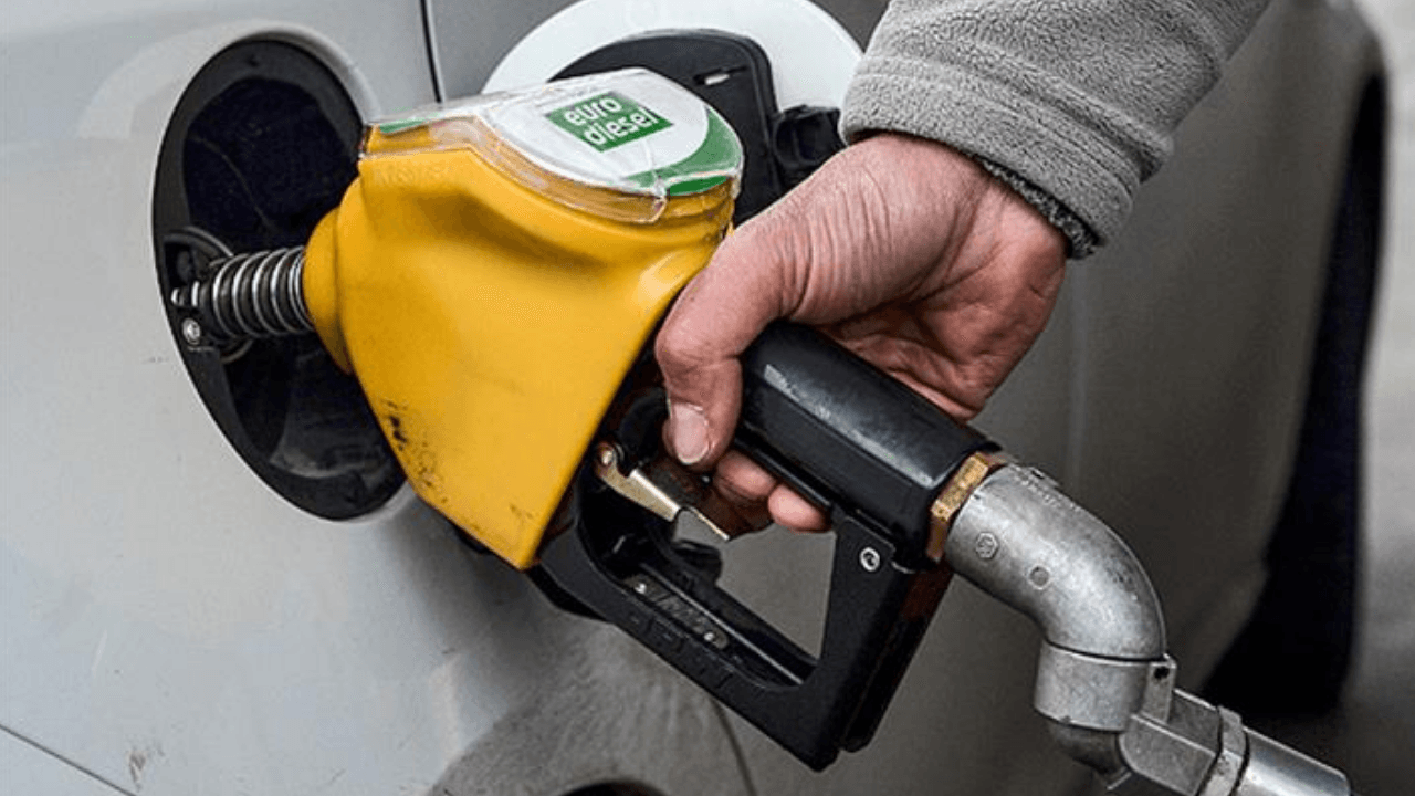 Mazota zam geldi mi? Benzin fiyatları artacak mı? Akaryakıt fiyatları ne kadar olacak?