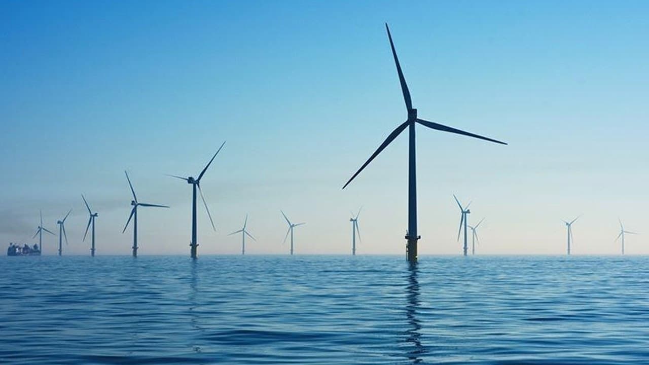 TotalEnergies, ABD ile anlaştı: Fosil yakıta dönüyor