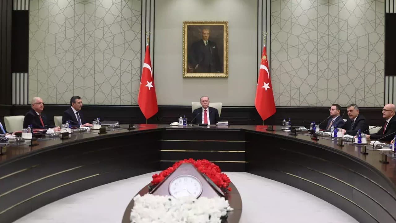 MGK sonrası 8 maddelik açıklama: İsrail'in saldırıları karşısında uluslararası toplum harekete geçmeli