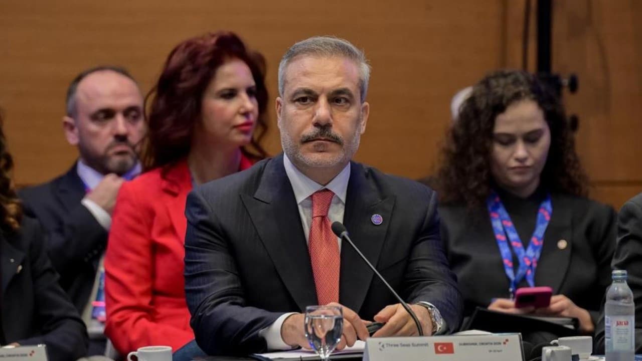 Dışişleri Bakanı Fidan Hırvatistan'da zirveye katıldı