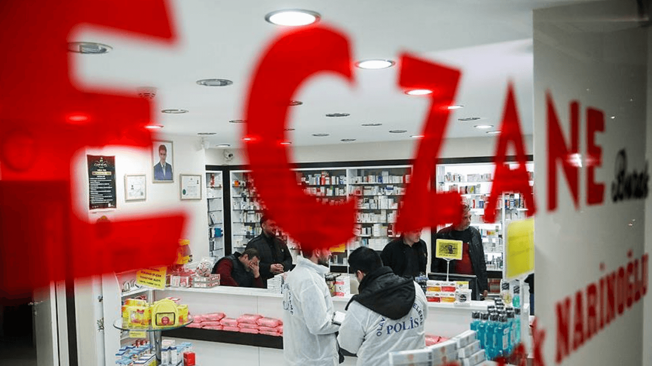 Cumartesi günleri eczaneler açık mı, kapalı mı?