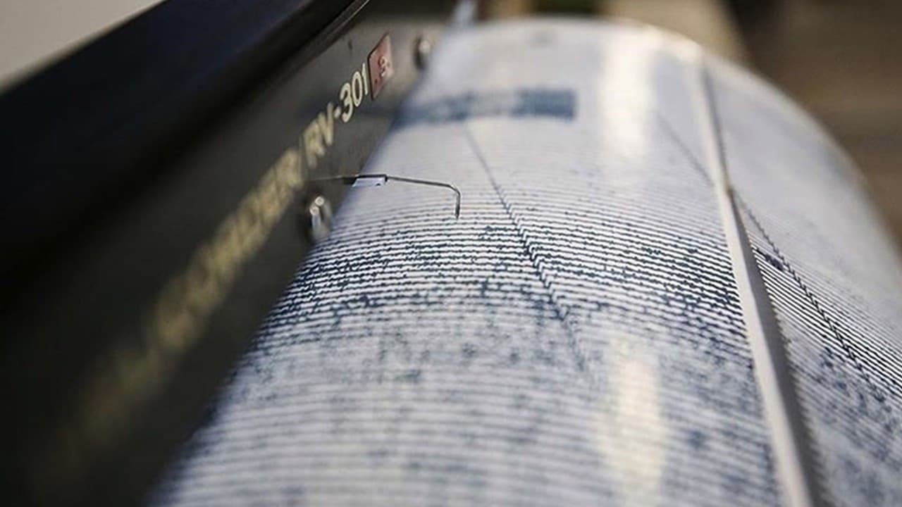 Malatya'nın Battalgazi ilçesinde 4 büyüklüğünde deprem meydana geldi