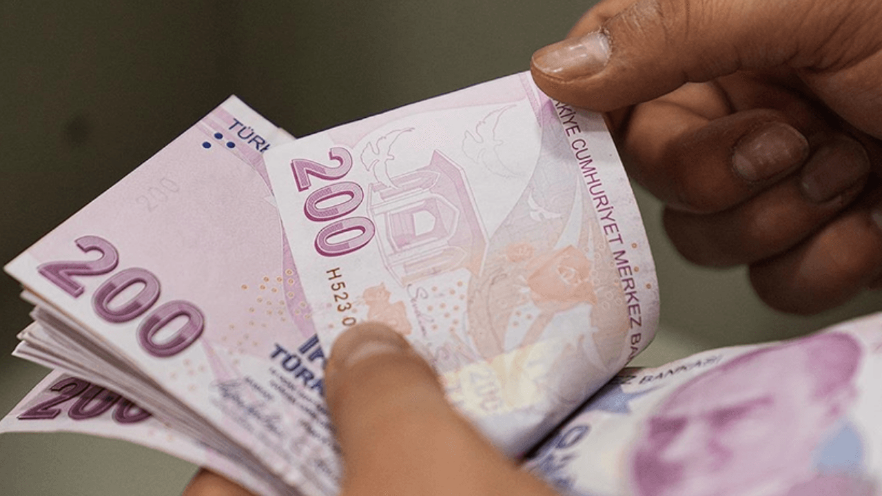 Memur emeklileri maaşlarını bayramdan önce alacak mı?