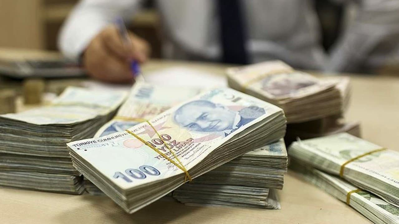 Hazine 13,4 milyar liralık kira sertifikası ihraç etti
