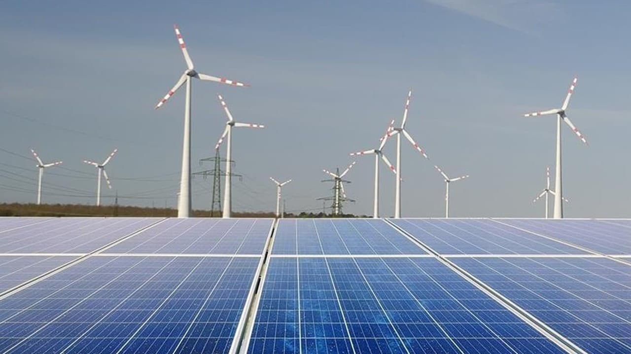 Çin, elektrik üretim kapasitesinde dünya lideri oldu