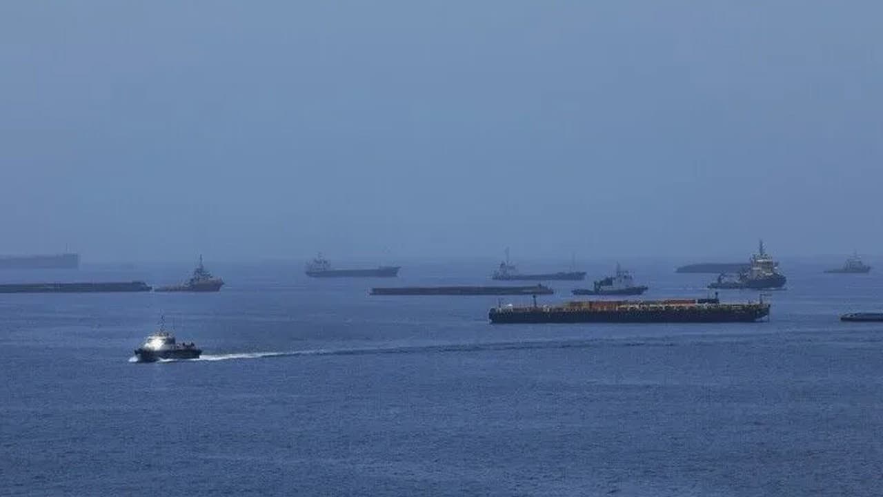 ABD, İran'a deniz ablukası uygulamaya başladı
