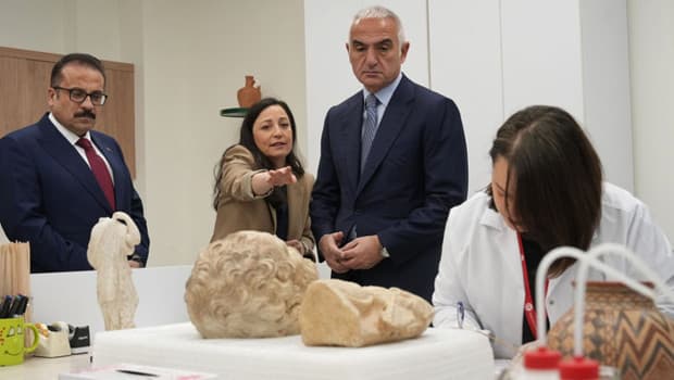 Bakan Ersoy: Kültür varlığı kaçakçılığıyla mücadelede kararlılıkla yol alıyoruz