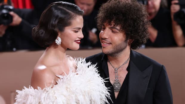 Bir bakışı bile bütün acılarını dindirdi: Şimdi 'Keyfini çıkaramadan ölürsem' diye ağlıyor