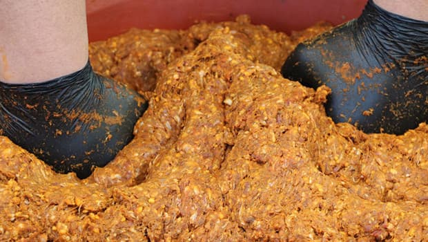 Şehrin yöresel lezzetleri arasında yer alıyor: Misafirliğe giden ikram olarak götürüyor | Kilosu 900 lira